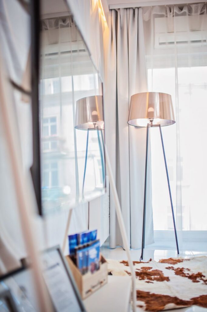 Luksusowe wnętrze apartamentu dostępnego na platformie wynajmu